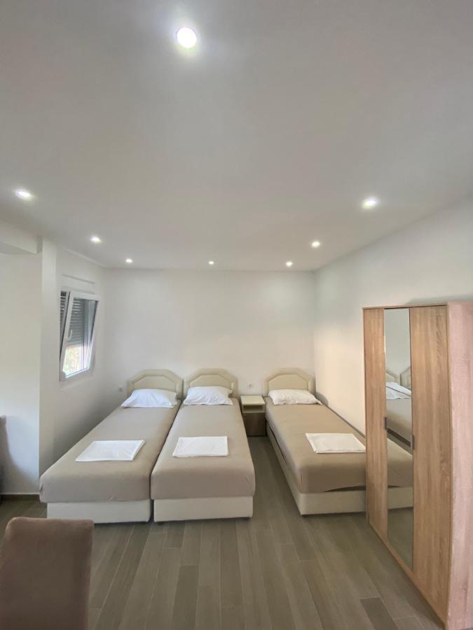 Gjoni Apartments Ülgün Oda fotoğraf